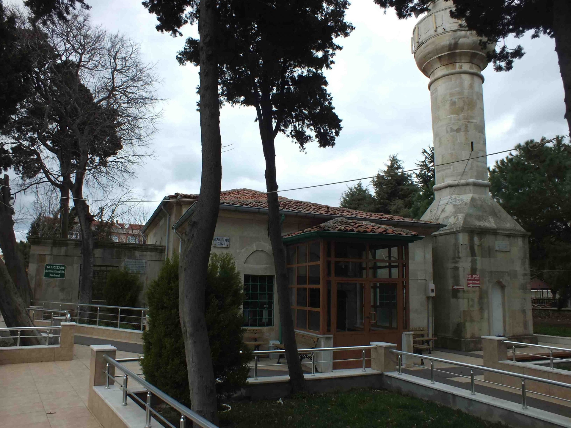 Yazıcızade Camii